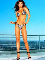 Paparazzi bikini photos of Ali Landry