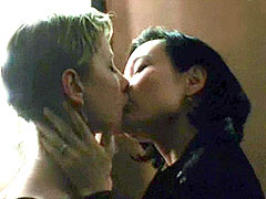 Anne Heche and Joan Chen lesbian kissing