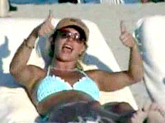Britney Spears in small bikini on..