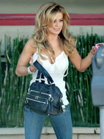 Nude celebrity Carmen Electra free pic #15