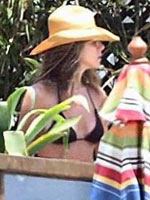 Nude celebrity Jennifer Aniston free pic #13