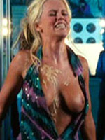 Nude bustu celebrity Jenny Mccarthy..
