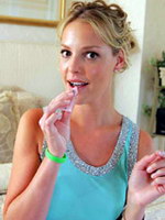 Nude celebrity Katherine Heigl free pic #15
