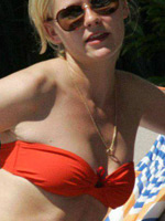 Celebrity Kirsten Dunst relaxing in hot