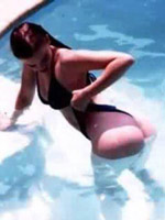 Nude celebrity Liv Tyler free pic #3