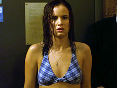 Juliette Lewis shows off her perky..