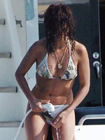 Nude celebrity Penelope Cruz free pic #15