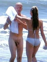 Bruce Willis paparazzi nude beach shots