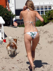 Celebrity Mischa Barton nude pictures.