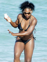 Serena Williams big boobs in a bikini