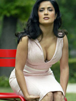 Paparazzi pictures of hot babe Salma..