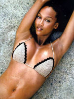 Nude celebrity Tyra Banks free pic #15