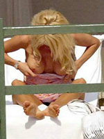 Nude celebrity Victoria Silvstedt free pic #13